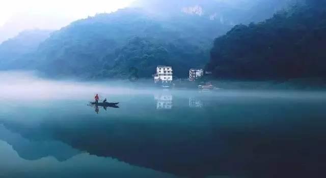 迷雾世界